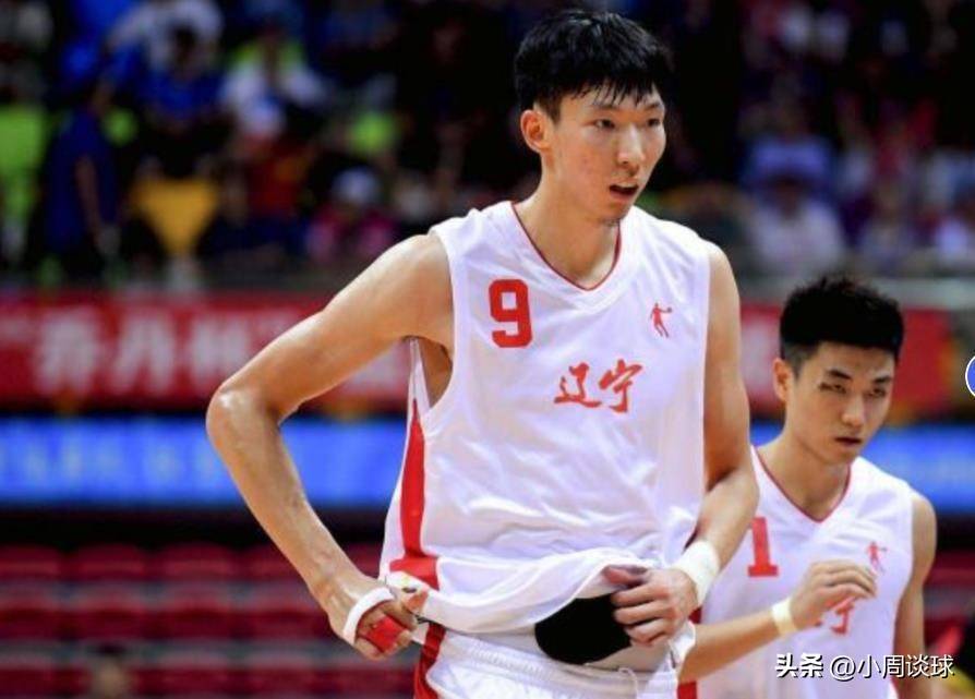  历年最佳防守阵容一阵 